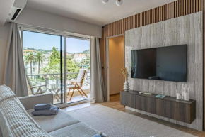 Beautiful renovated flat - close to Martinez Hotel